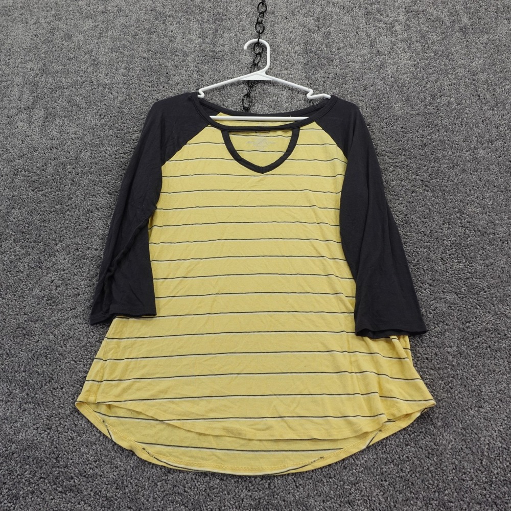 Maurices 24/7 Top Womens Large Yellow Striped Raglan 3/4 Sleeve Cutout V-Neck